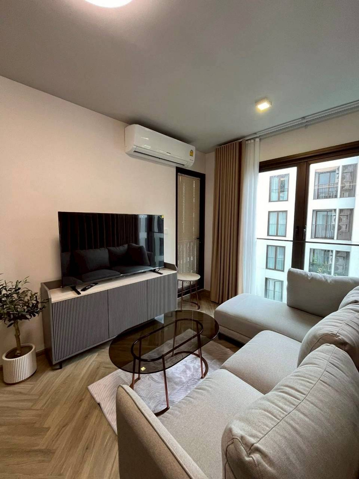 ให้เช่าคอนโดสุขุมวิท อโศก ทองหล่อ : ✅ CTTL112 ✅ Line : @p2nproperty