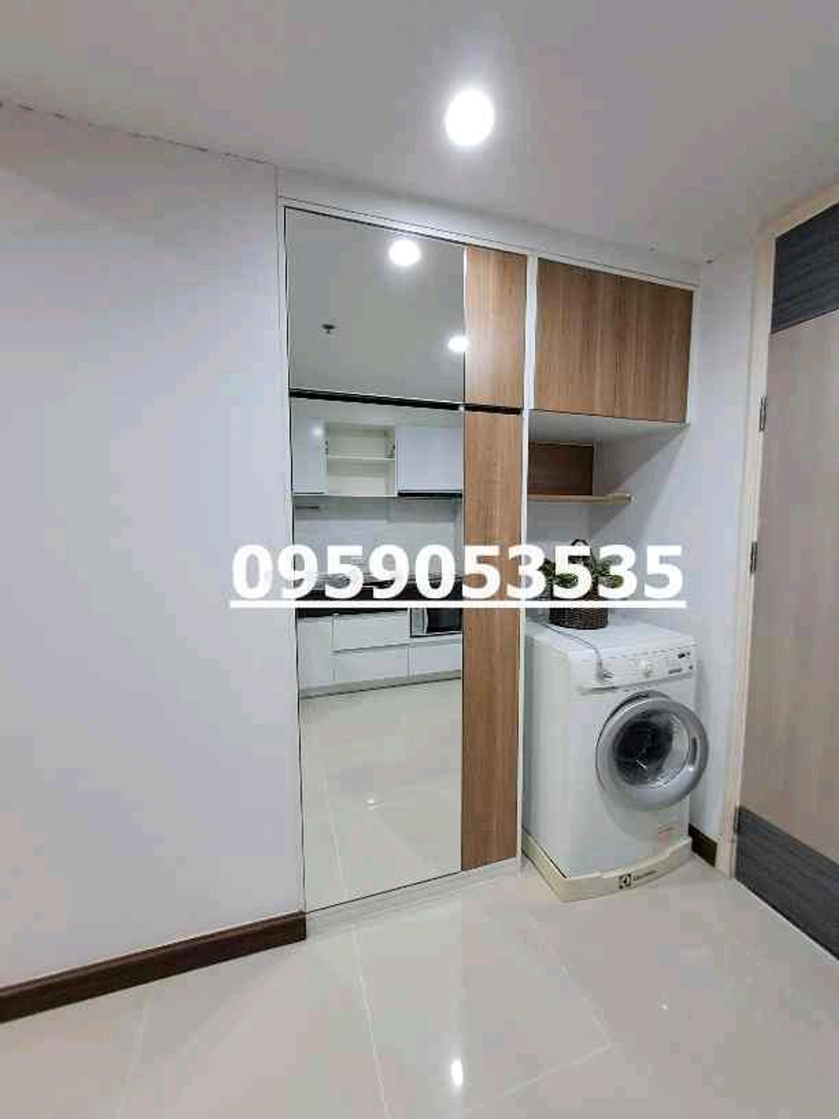 ให้เช่าคอนโดพระราม 9 เพชรบุรีตัดใหม่ RCA : For rent 1 bedroom at Supalai premier asoke 50 sqm.fully furnished close to MRT  150 meters 