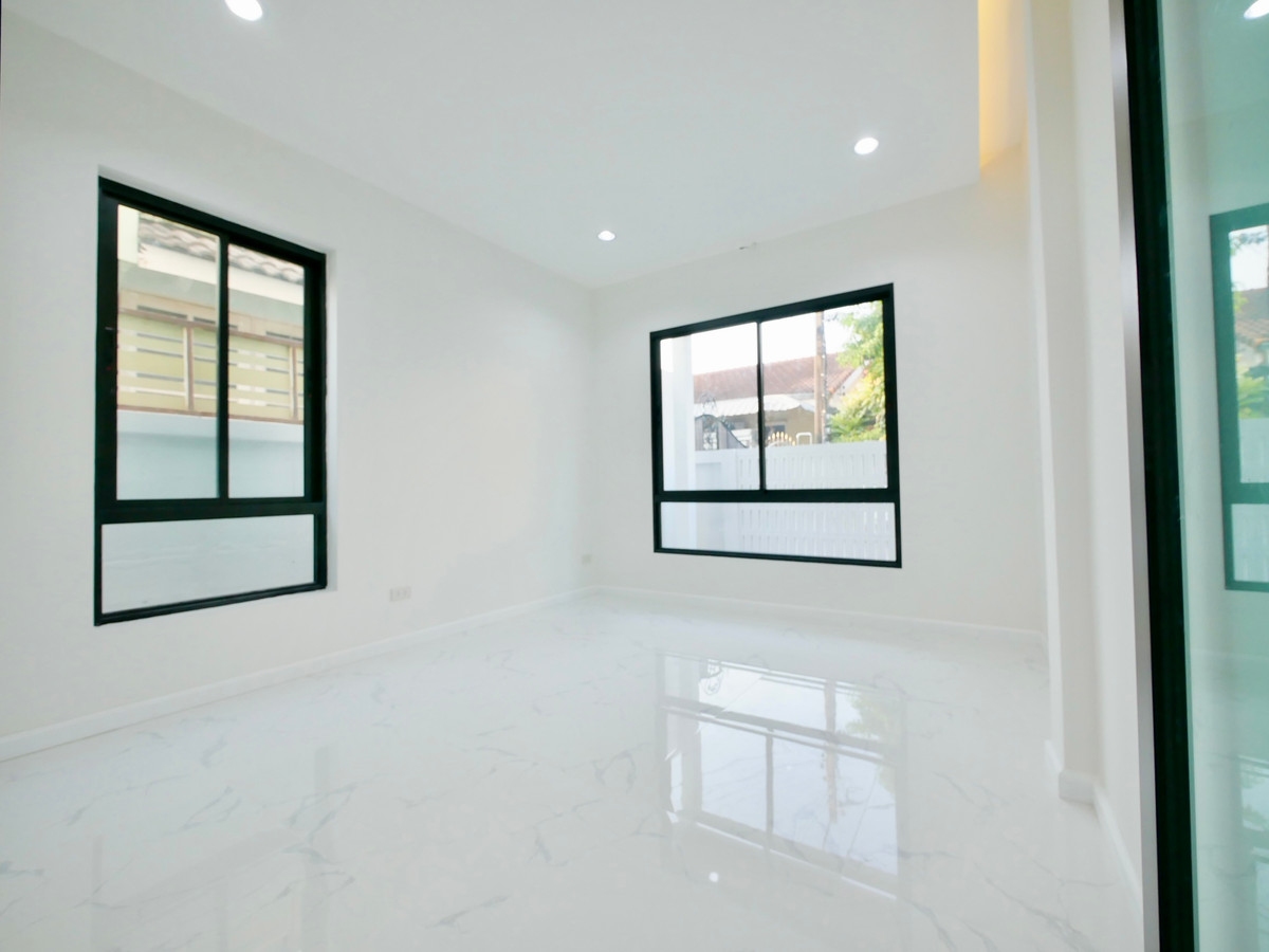 ขายบ้านเกษตร นวมินทร์ ลาดปลาเค้า : ขายบ้านเดี่ยว 2 ชั้น ซอยนวมินทร์ 113 ขนาด 41 ตร.ว. 3 นอน 3 น้ำ ตกแต่งใหม่ทั้งหลัง