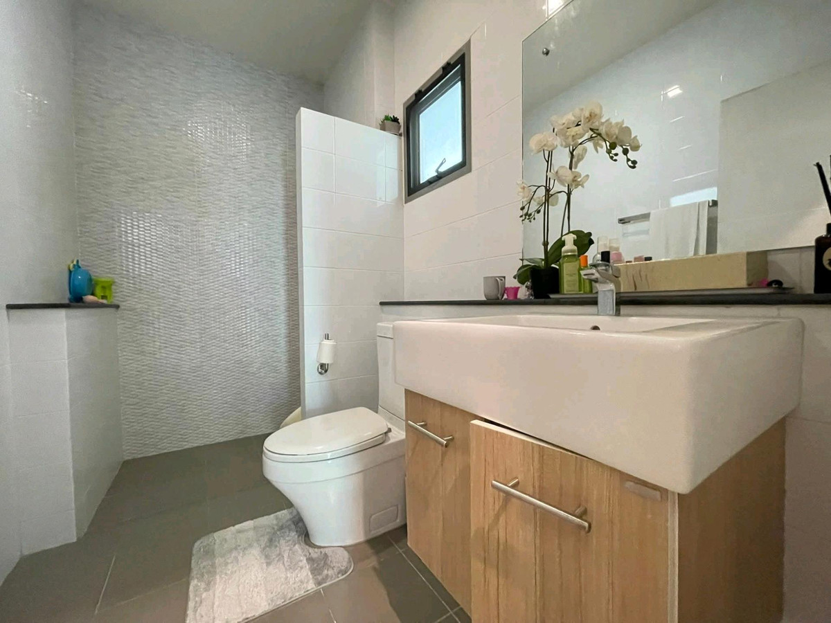 ขายบ้านรัตนาธิเบศร์ สนามบินน้ำ พระนั่งเกล้า : ขายบ้านเดี่ยว 66.2 ตร.ว.แจ้งวัฒนะ ใกล้ SISB 1 นาที พร้อมอยู่ ราคาพิเศษ 6.85 ล้าน