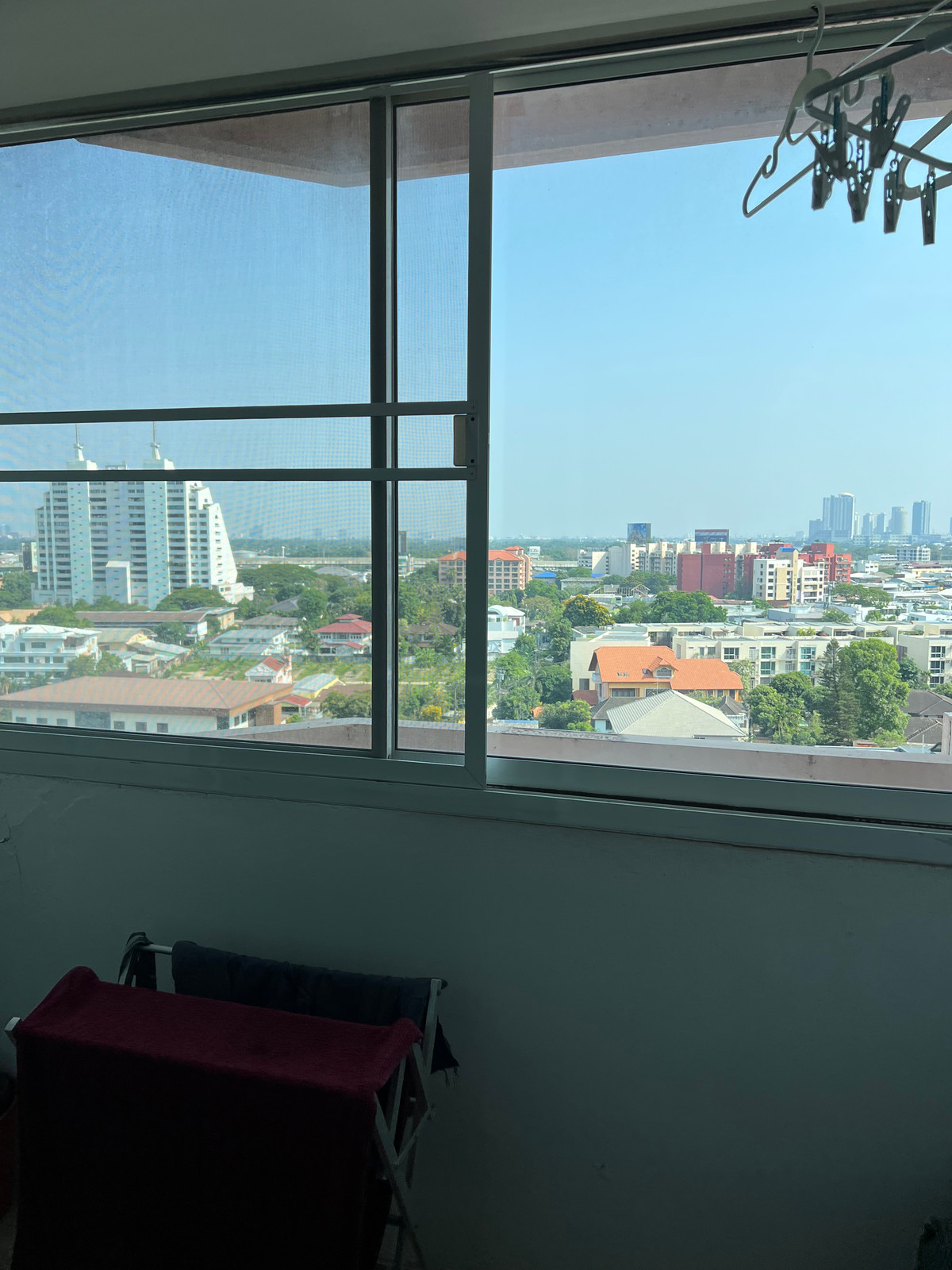 ให้เช่าคอนโดพระราม 3 สาธุประดิษฐ์ : กว้างขวาง 3 ห้องนอน 3 ห้องน้ำ 114ตรม | MRT คลองเตย | 30,000/เดือน