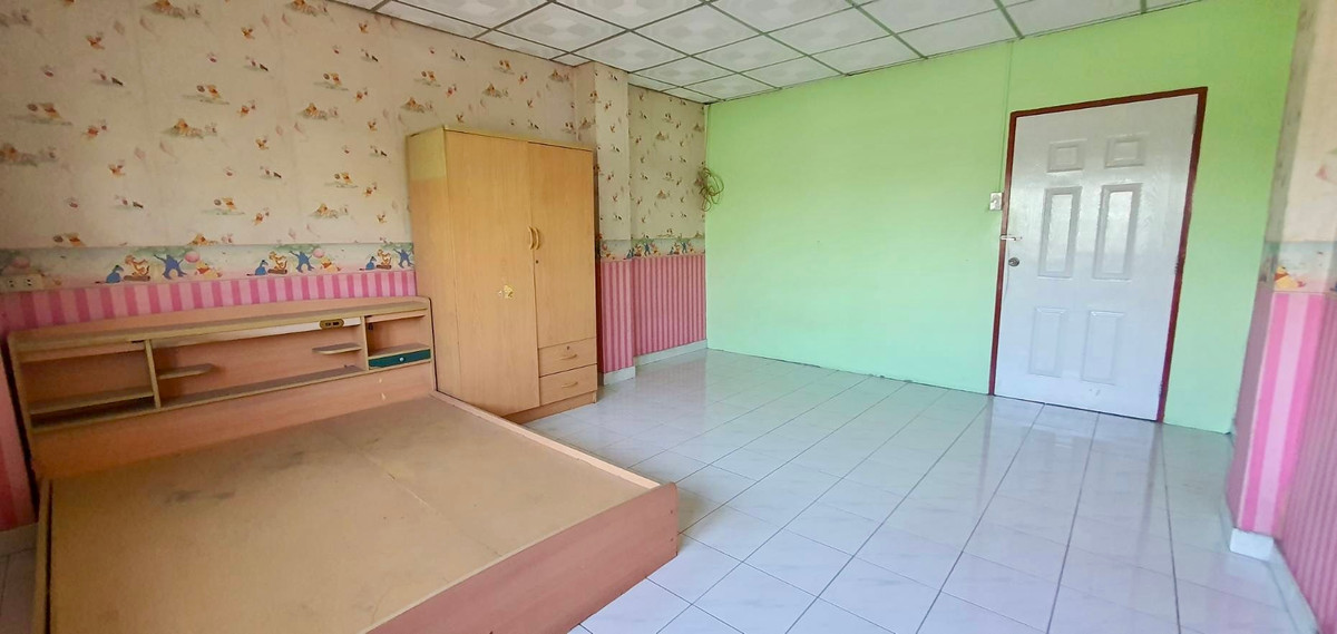 For SaleShop HouseOnnut, Udomsuk : Commercial building, 2 units, Soi Sukhumvit 101/1 / 6 bedrooms (for sale), Commercial Building Sukhumvit 101/1 / 6 Bedrooms (FOR SALE) GNG048