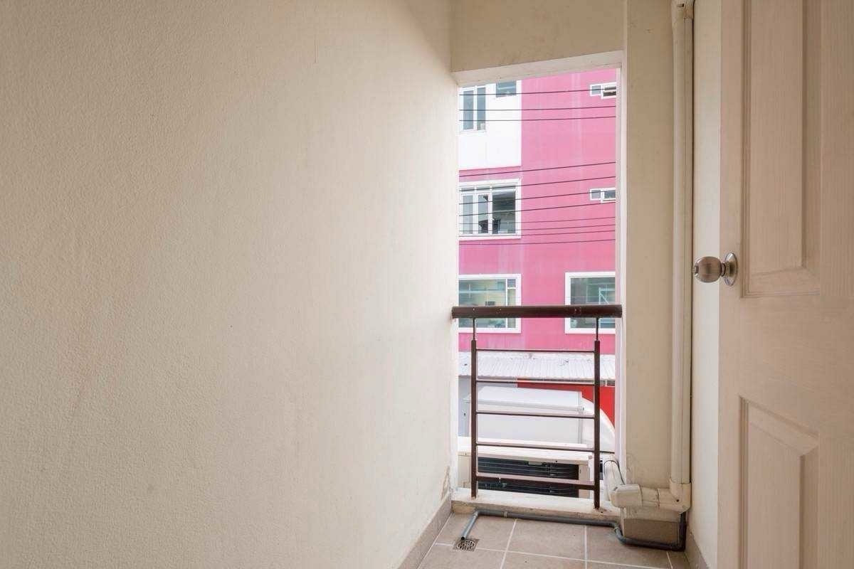 ให้เช่าทาวน์โฮมลาดพร้าว101 แฮปปี้แลนด์ : ให้เช่า Townhome บ้านบดินทร์ลาดพร้าว112 🌲🔆🔆 联排别墅出租，Baan Bodin Ladprao 112。