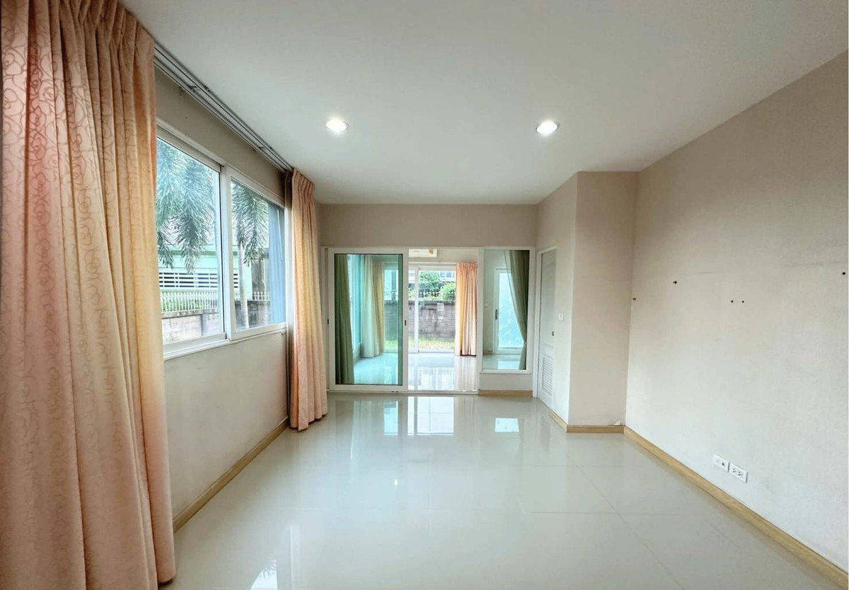 ขายทาวน์โฮมนวมินทร์ รามอินทรา : กรีนีช รามอินทรา / 3 ห้องนอน (ขาย), Greenwich Ramintra / 3 Bedrooms (FOR SALE) DIT061