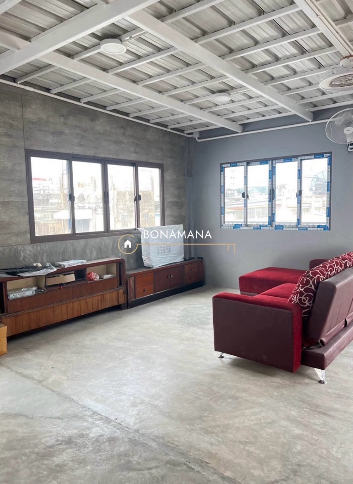 For RentShop HouseYaowarat, Banglamphu : Rent a commercial building, 1 unit, 6 floors, Yaowarat - Ratchawong, charming alleys, foreign tourist attractions, Hostel / Airbnb is Perfect rooms!