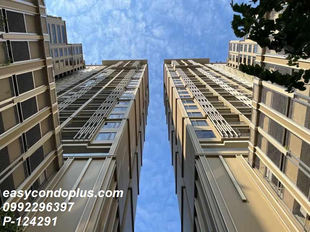 For RentCondoWongwianyai, Charoennakor : P-124291 Stunning 1 Bed at 98 Wireless Near BTS Wongwian Yai, 16,000 THB | Line Id: @easycondoplus | 099-229-6397
