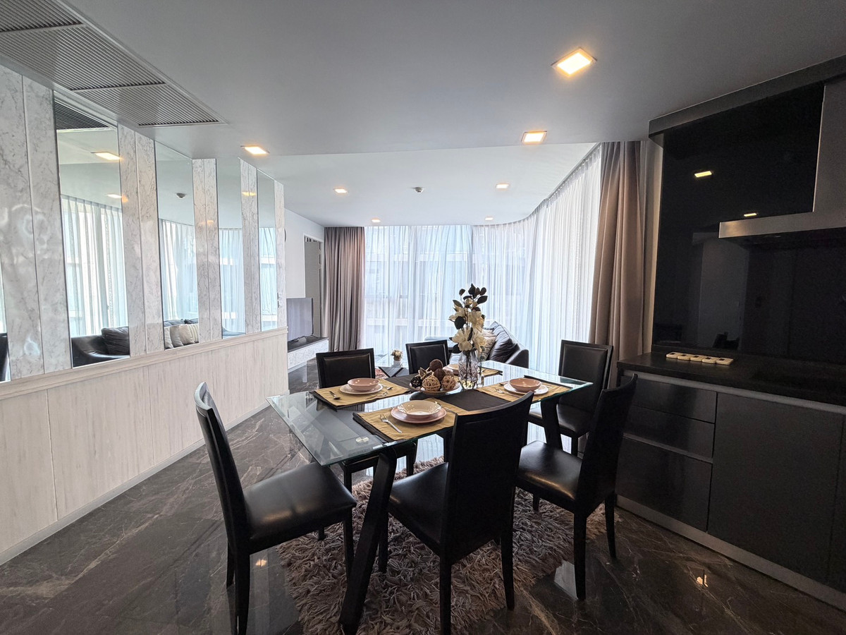 ให้เช่าคอนโดสุขุมวิท อโศก ทองหล่อ : ปล่อยเช่า คอนโดใกล้รถไฟฟ้า BTS พร้อมพงษ์ | Ashton Residence 41 | 3 ห้องนอน ใจกลางสุขุมวิท ห่างจาก Miracle Mall เพียง 400 ม.