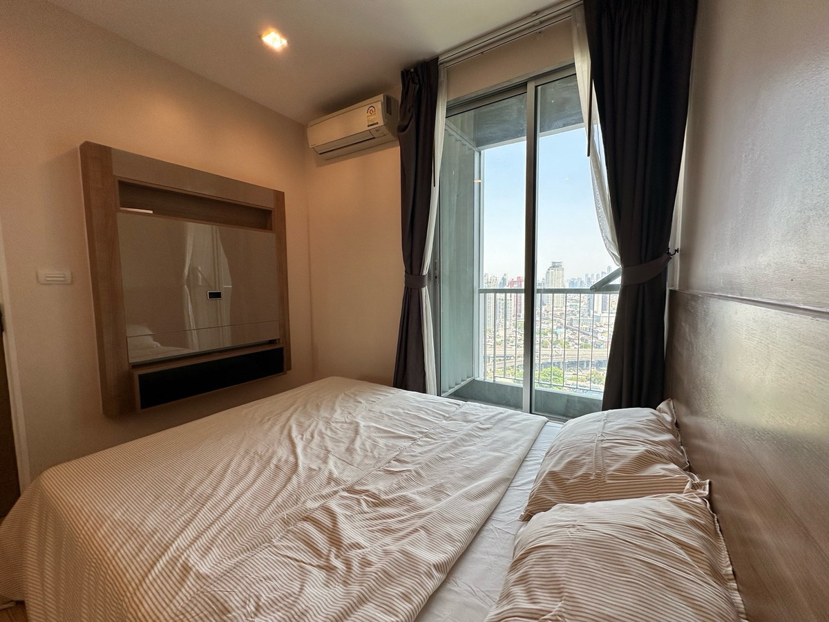 For RentCondoOnnut, Udomsuk : Rhythm Sukhumvit 50 | 3 mins to BTS On Nut High floor , Nice view