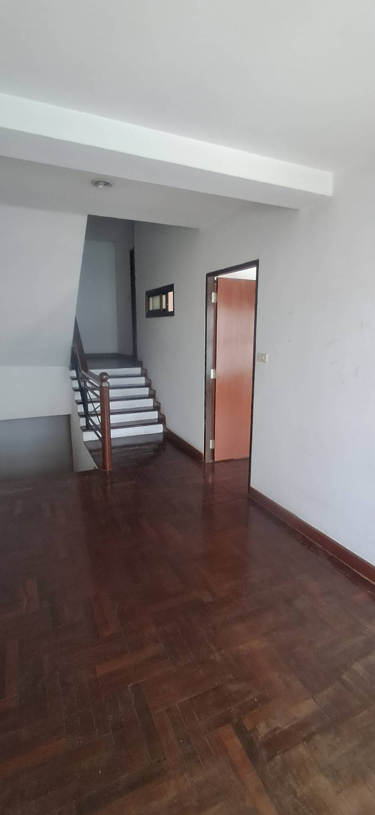 For RentTownhomeRama3 (Riverside),Satupadit : 3 Storey Townhouse in Rama 3 Wide Front with 4 Beds 4 Baths