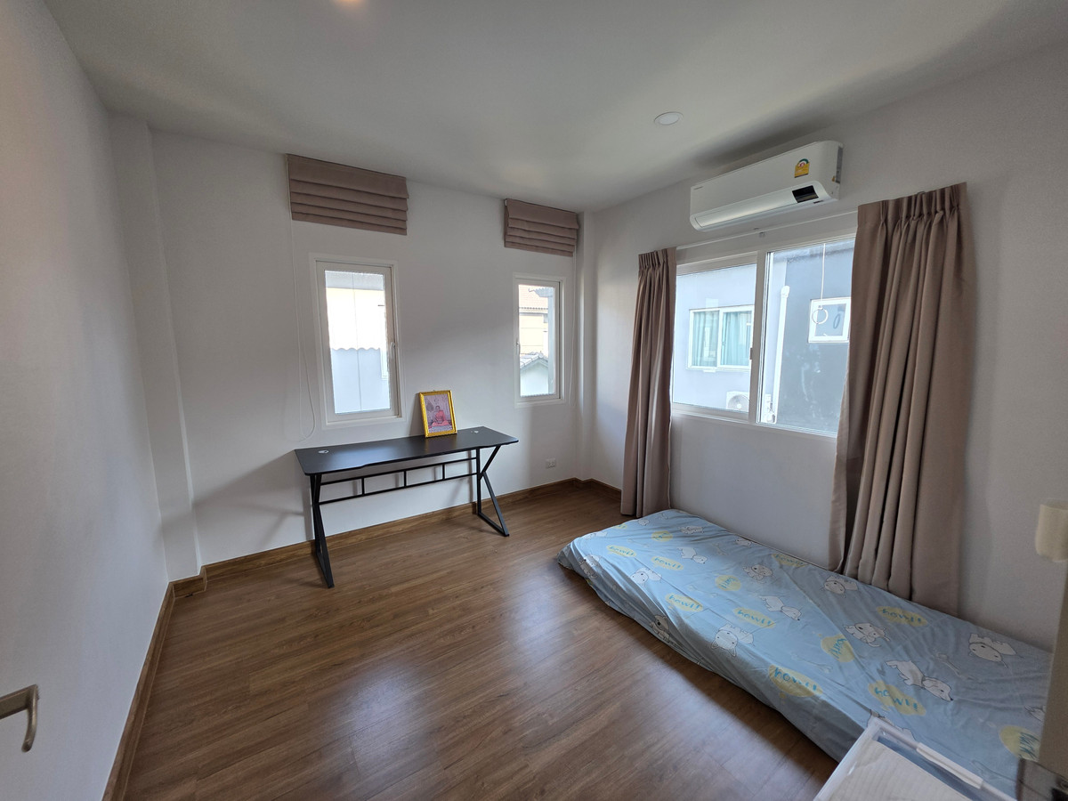 ให้เช่าบ้านปทุมธานี รังสิต ธรรมศาสตร์ : 🔥ให้เช่าด่วน🔥บ้านเดี่ยวหลังใหญ่ 4 นอน 3 น้ำ Centro ชัยพฤกษ์-345 ส่วนกลางครบ ราคาดีที่สุดในโครงการ!