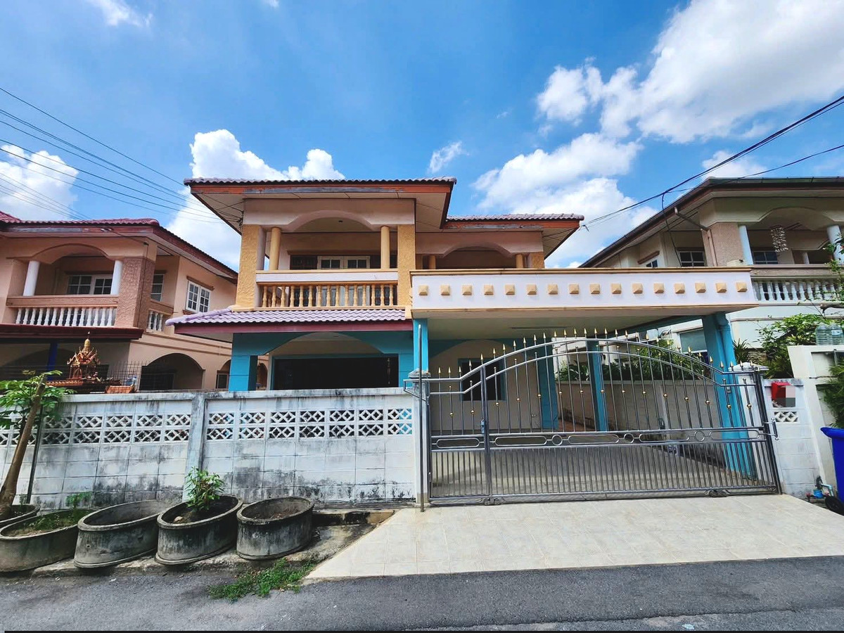 ให้เช่าบ้านนนทบุรี บางใหญ่ บางบัวทอง : ให้เช่าบ้านเดี่ยวโครงการ ช.รุ่งเรือง 6 บางบัวทอง บ้านสวยสภาพดีพร้อมอยู่