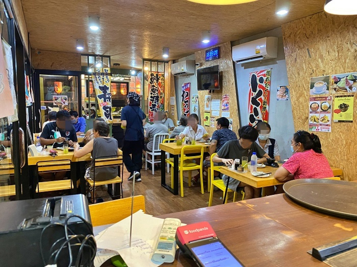 เซ้งร้านค้า/ตลาดนัดพุทธมณฑล ศาลายา : เซ้งร้าน ซูชิมั้ย ถนนพุทธมณฑล สาย 2  บ่อน้ำมันพลาซ่า ติดถนนใหญ่ มีที่จอดรถสะดวก