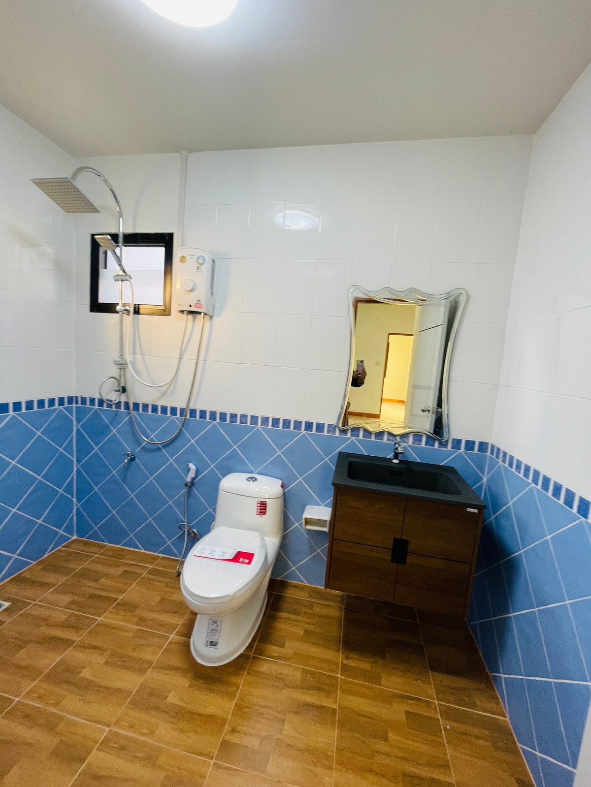 For SaleHouseNonthaburi, Bang Yai, Bangbuathong : Single house for sale, Imperial Laguna 2, Bang Bua Thong, 56 sq m, newly decorated, lots of space, free transfer.