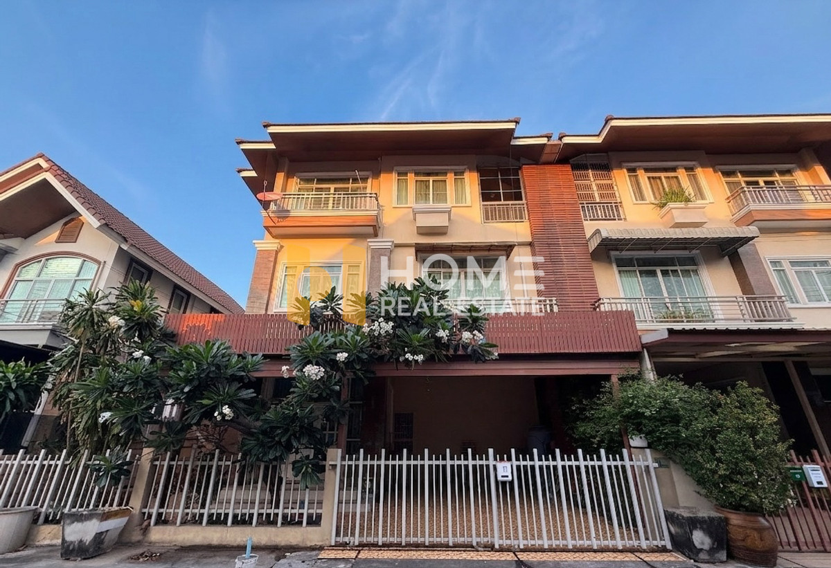 For SaleOnnut, Udomsuk : Fahluang Ville Village, Soi Sukhumvit 101 / 5 bedrooms (for sale), Fahluang Ville Sukhumvit 101 / 5 Bedrooms (FOR SALE) GNG042