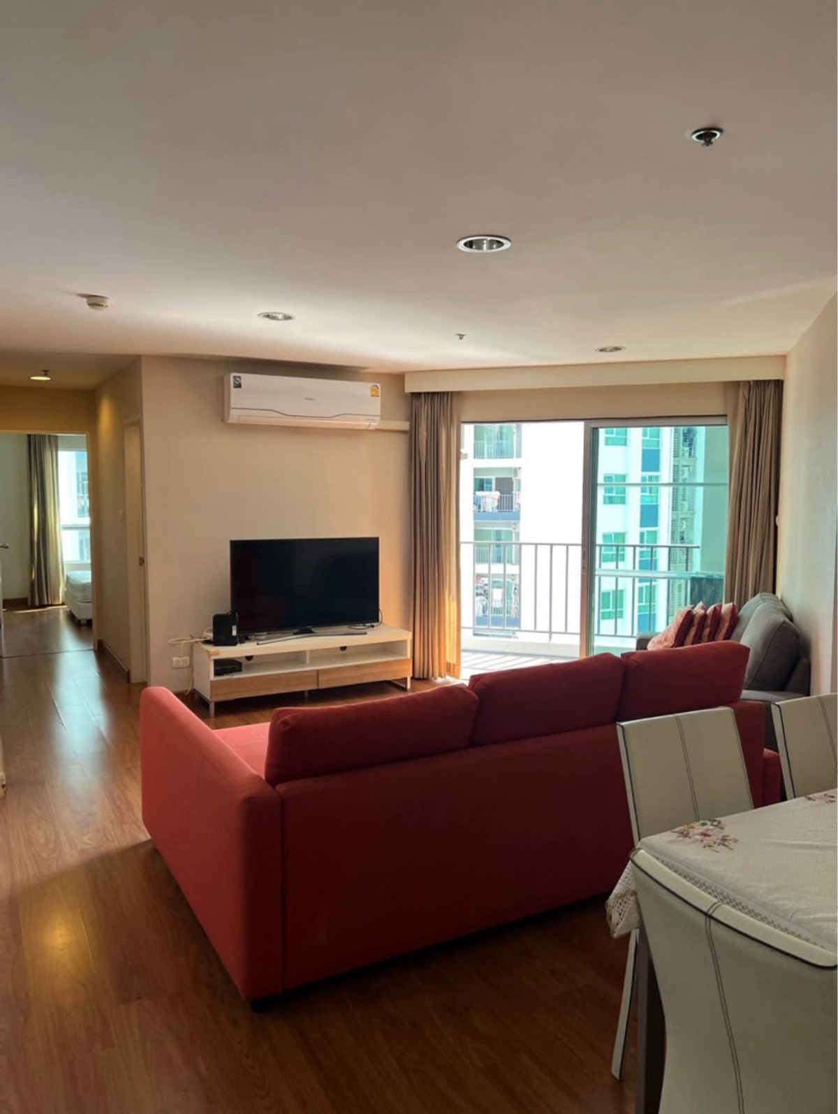 For RentCondoRama9, Petchburi, RCA : Belle Grand Rama 9 | MRT Phra Ram 9 | 2 bedroom 2 bath | 98sqm