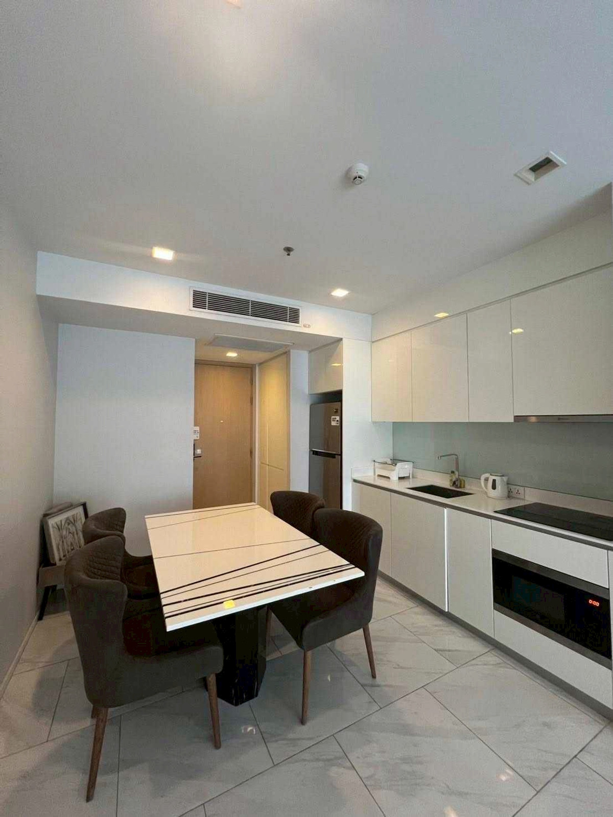 For SaleCondoNana, North Nana,Sukhumvit13, Soi Nana : Luxury Condo for Sale Nana | City Lifestyle Best Value | Near BTS Nana | 12,000,000 THB | Luxury condo for sale Nana, city lifestyle, good value, near BTS Nana 12,000,000 baht⸻LTH14779