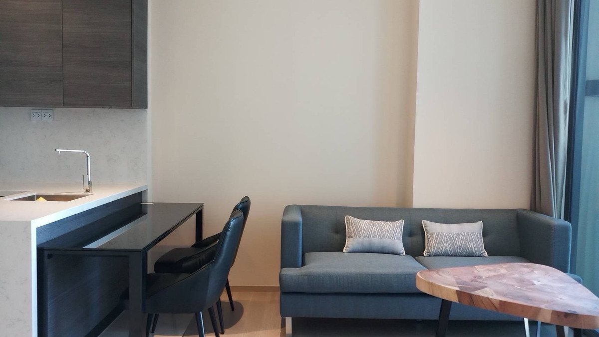 ให้เช่าคอนโดสุขุมวิท อโศก ทองหล่อ : ให้เช่า The Esse Asoke ☎️ 0912322009