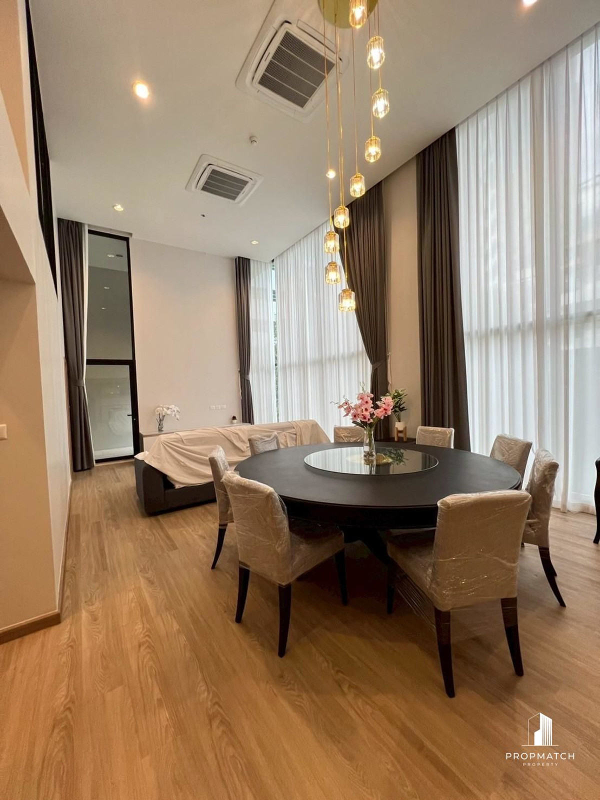 For RentCondoSathorn, Narathiwat : ✨Flash Deal ✨ Sathorn 111 (Services Apartment) (4Bed 4Bath 234.02SQM.) ready to move in! Only 160,500 baht per month Tel.0981315848 @propmatch