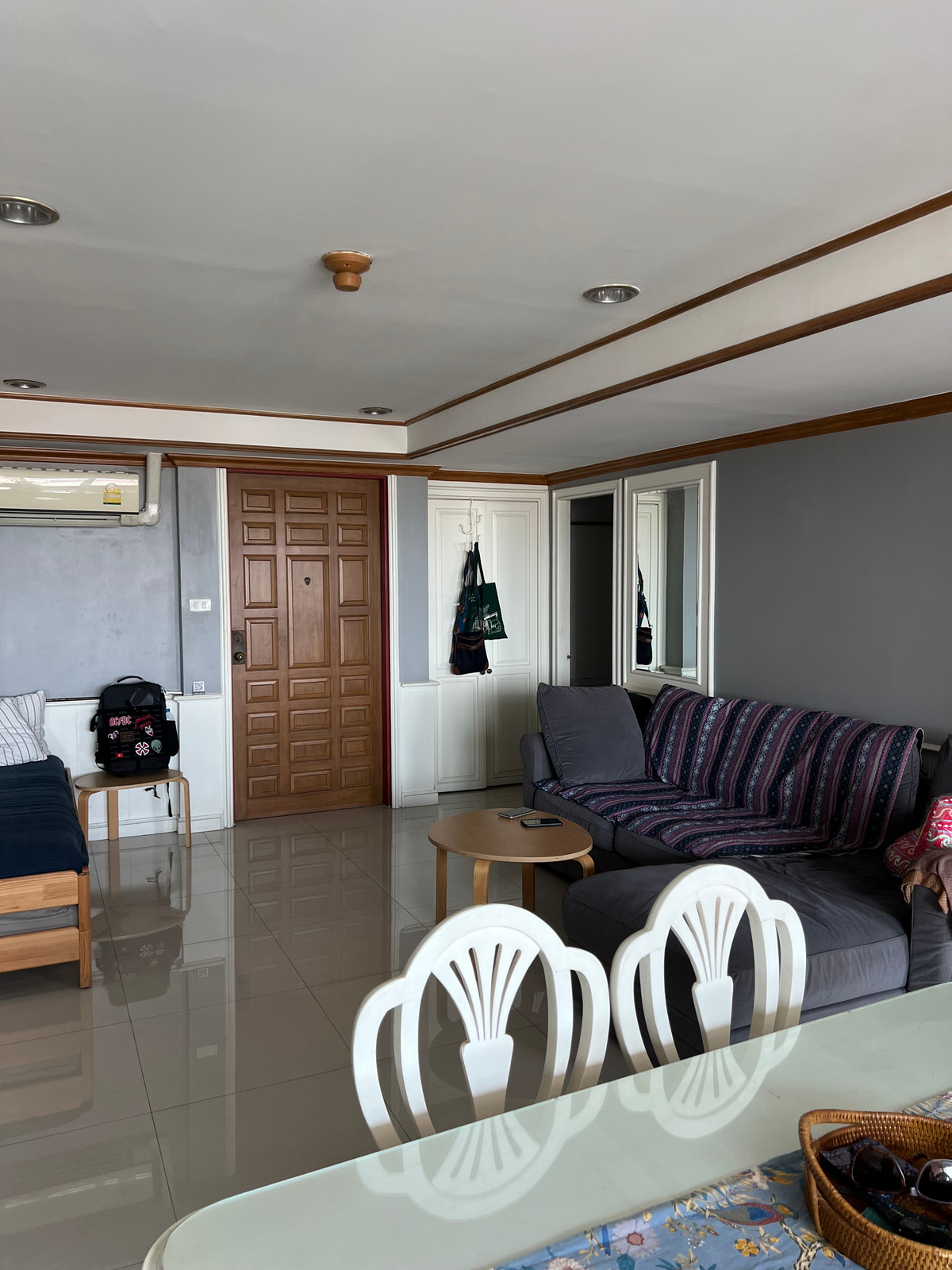 ให้เช่าคอนโดพระราม 3 สาธุประดิษฐ์ : กว้างขวาง 3 ห้องนอน 3 ห้องน้ำ 114ตรม | MRT คลองเตย | 30,000/เดือน