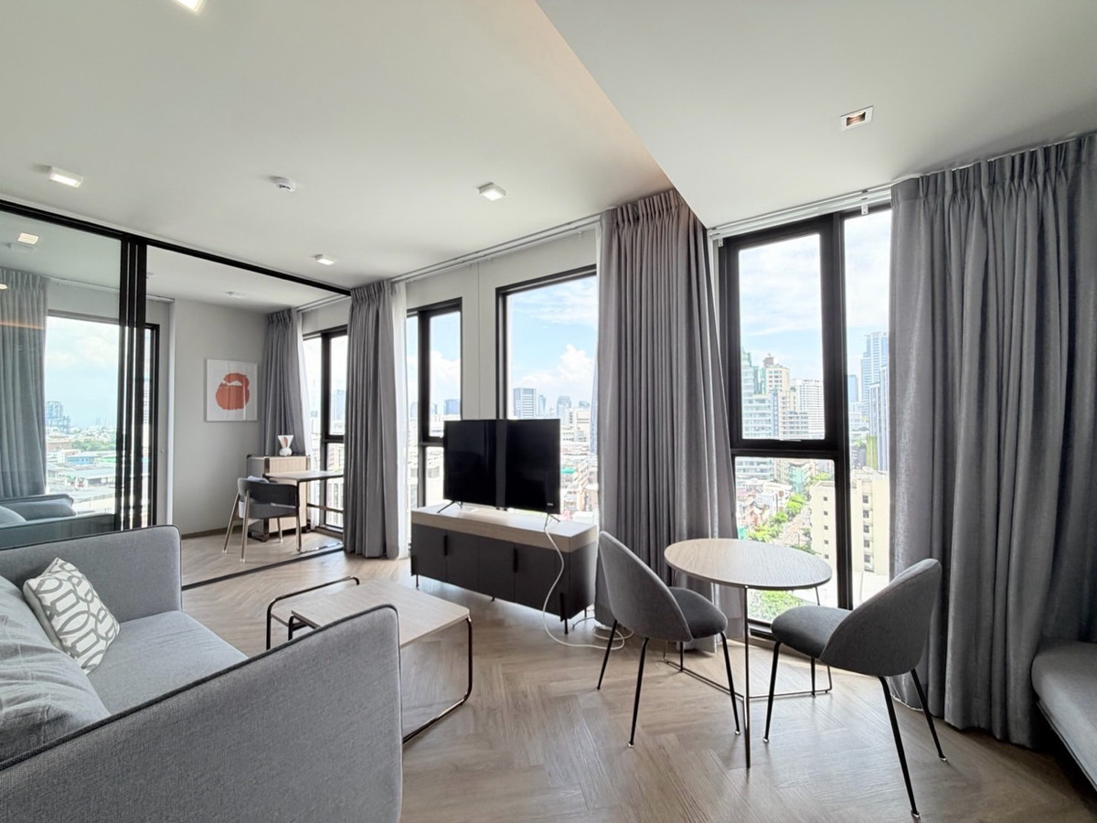 ให้เช่าคอนโดสยาม จุฬา สามย่าน : 📌1 นอนใหญ่ ทำเป็นห้องทำงาน หรือห้องนอน🥰