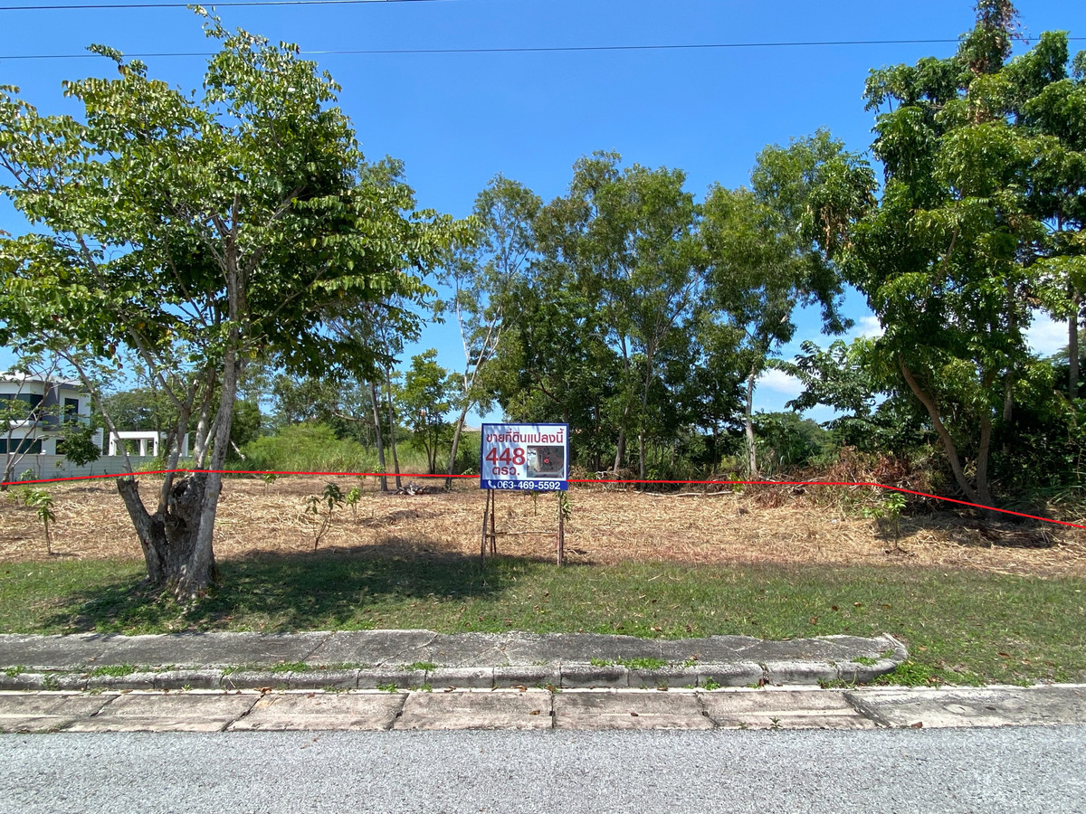 ขายที่ดินศรีราชา แหลมฉบัง บ้านบึง : ขายที่ดินหมู่บ้านปัญญารีสอร์ท บางพระ อ.ศรีราชา จ.ชลบุรี เนื้อที่ 1 ไร่ 48 ตารางวา 