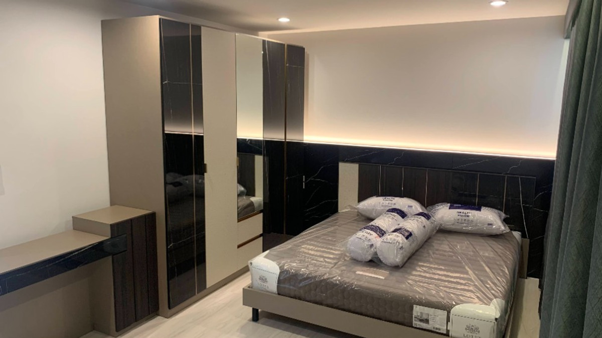 ให้เช่าบ้านโชคชัย4 ลาดพร้าว71 : บ้านเดี่ยว 2 ชั้น รีโนเวทใหม่ สไตล์โมเดิร์น ทำลเดี ให้เช่า ย่านลาดพร้าว-โชคชัย4 ใกล้โรงพยาบาลเปาโล โชคชัย 4 เพียง 2 กม.