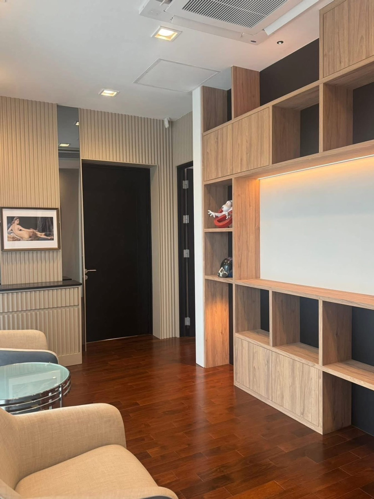 For RentHouseLadkrabang, Suwannaphum Airport : Single house for rent, Perfect Masterpiece Rama 9-Krungthep Kreetha. Complete with electrical appliances and furniture