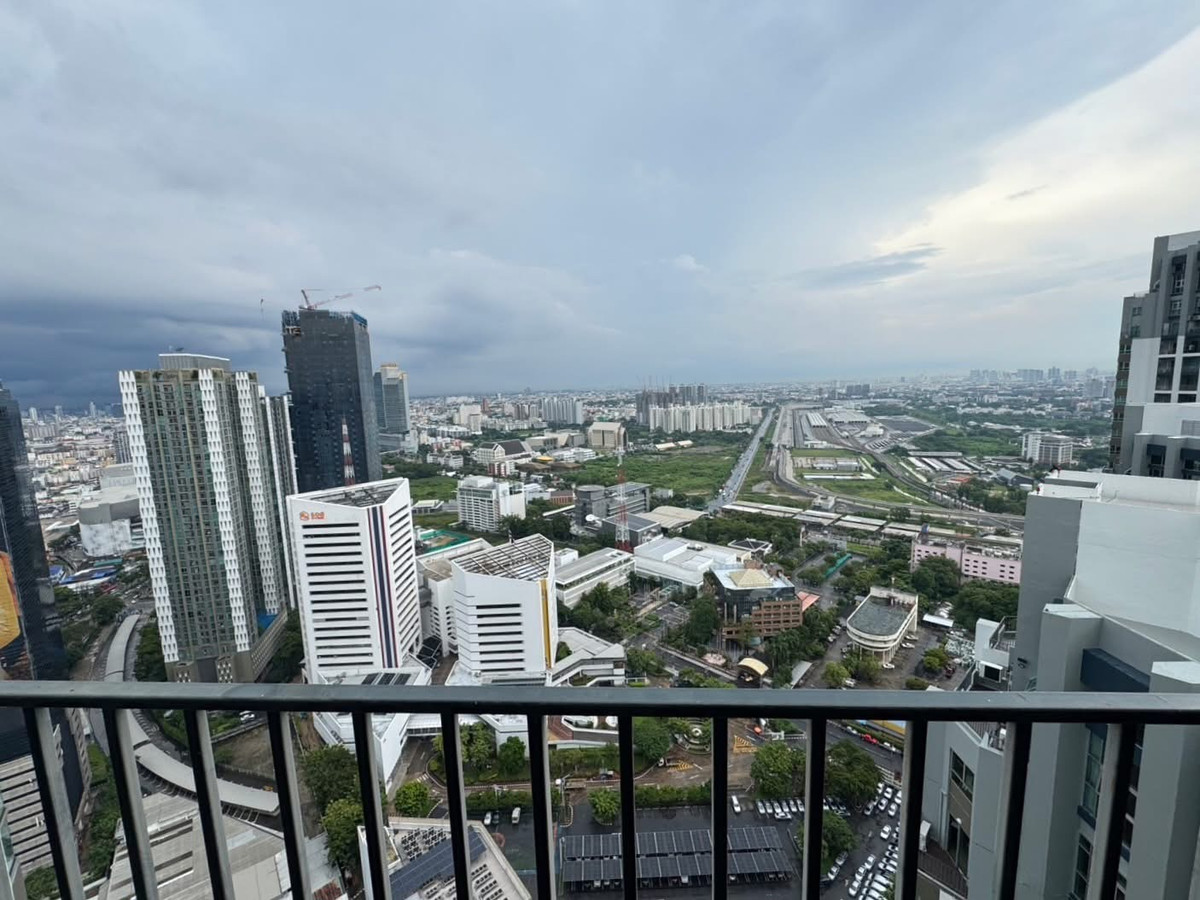For SaleCondoRama9, Petchburi, RCA : Urgent sale! Belle Grand Rama 9, large room 100 sq m, 2 bedrooms, high floor, beautiful view, 9.49 million baht [NCs260402]