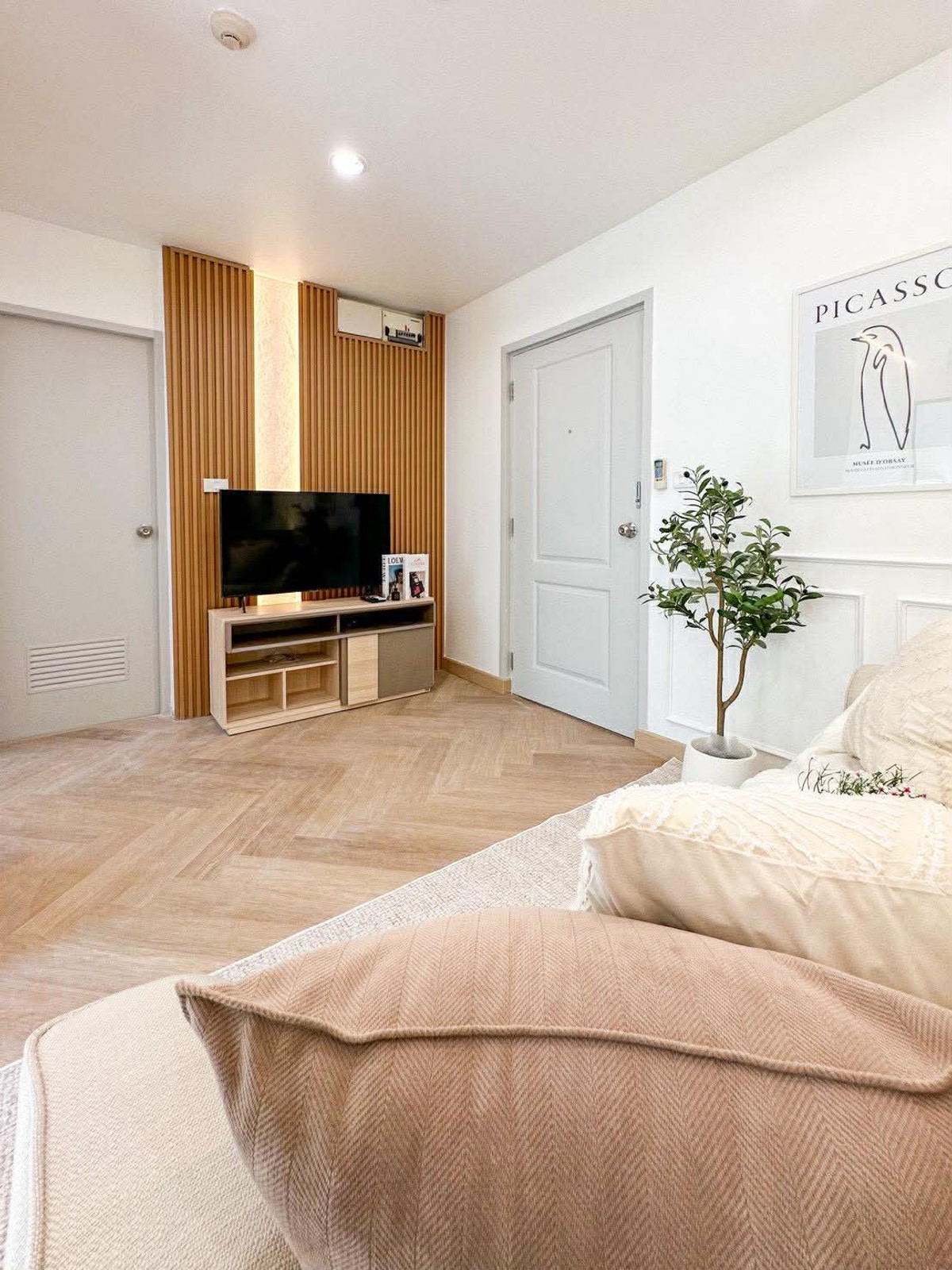 ขายคอนโดบางนา แบริ่ง ลาซาล : K-6831 BEST DEAL🔥🔥 ห้องสวย สุดคุ้ม ย้ายกระเป๋าเข้าอยู่ได้เลย !! ไอคอนโด สุขุมวิท 105  ใกล้ BTS แบริ่ง พร้อมอยู่