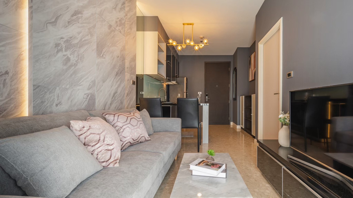 ให้เช่าคอนโดสุขุมวิท อโศก ทองหล่อ : [ช็อกวงการ! 🔥🔥 The Crest Sukhumvit 34 ราคานี้... ถูกที่สุดในตึก! 😱] (1 นอน 1 น้ำ) ✨ เพียง 27,000 บาท / เดือน! ✨