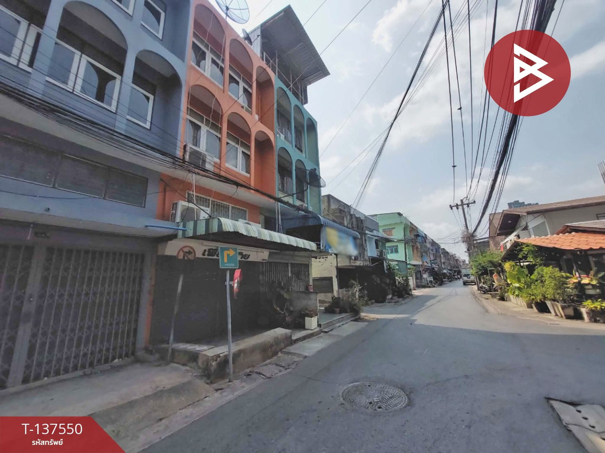For SaleShop HouseBang kae, Phetkasem : Commercial building for sale, 4 and a half floors, Soi Phetkasem 46, Bangkok, near Seacon Bang Khae.