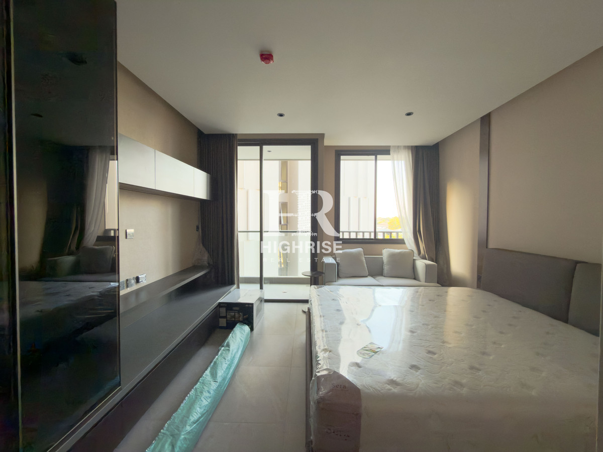 ขายคอนโดพัทยา บางแสน ชลบุรี สัตหีบ : โควต้าต่างชาติ | เดอะ พาโนรา เอสทัวเรีย | สตูดิโอ ขนาด 32.47 ตร.ม. | คอนโดใหม่ติดหาดจอมเทียน พร้อมส่วนกลางสุดอลังการ ในราคาสุดคุ้ม!