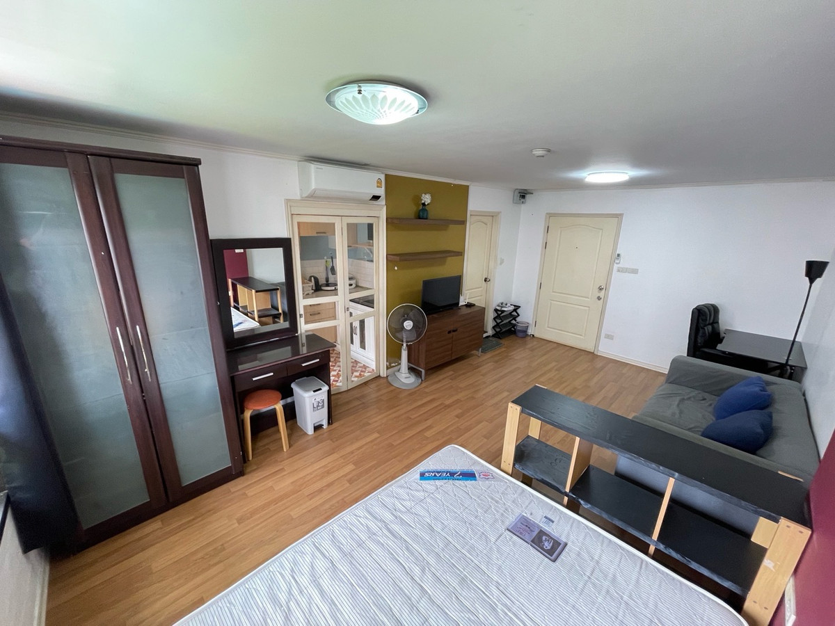 ให้เช่าคอนโดสาทร นราธิวาส : ปล่อยเช่า ลุมพินีเพลส นราธิวาส 24 | สตูดิโอ ขนาด 31 ตร.ม. ชั้น 9 อาคาร A 