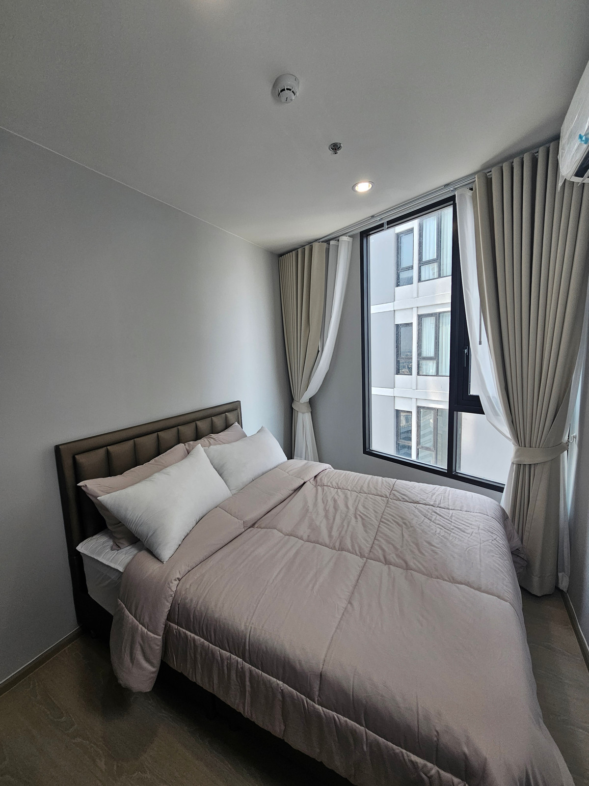 For RentCondoOnnut, Udomsuk : Beautiful room, high view, 2 bedrooms, near BTS Punnawithi, ready to move in immediately, special price!! Free common fees