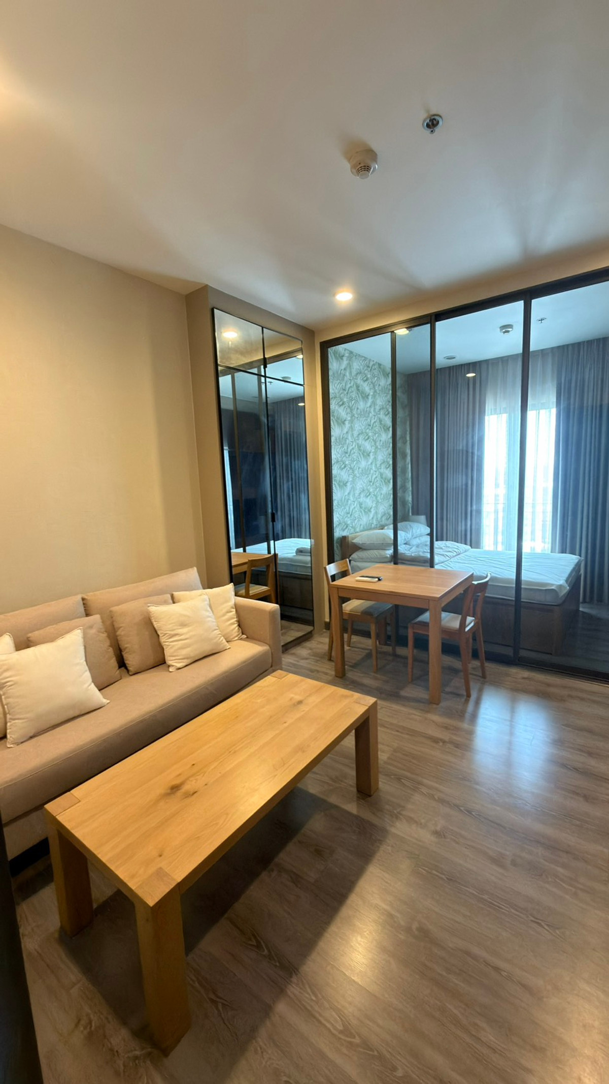 ให้เช่าคอนโดปิ่นเกล้า จรัญสนิทวงศ์ : *** ให้เช่าคอนโด : เออร์บาโน ราชวิถี (Urbano Rajavithi) ***