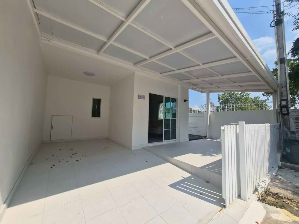 ขายทาวน์โฮมพัทยา บางแสน ชลบุรี สัตหีบ : หมู่บ้านพฤกษาซอยเขาน้อย / 3 ห้องนอน (ขาย), Baan Prueksa Boonsamphan / 3 Bedrooms (FOR SALE) BEWN154