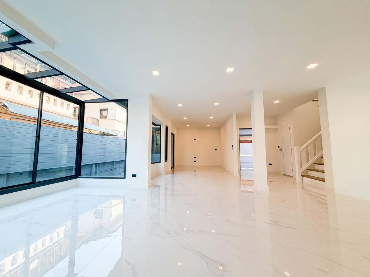 For SaleHousePinklao, Charansanitwong : Laddarom Pinklao / 4 bedrooms (for sale), Laddarom Pinklao / 4 Bedrooms (FOR SALE) AOM101