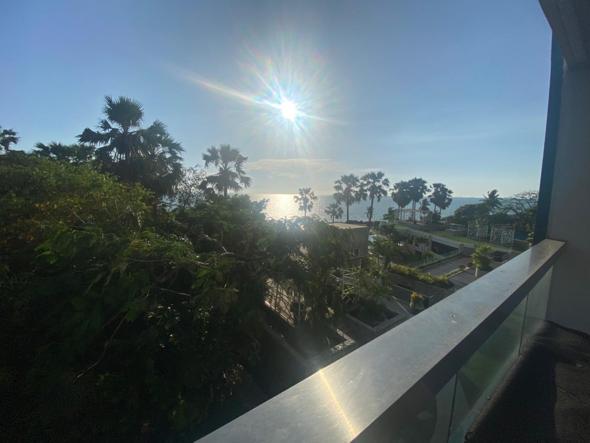 For RentCondoPattaya, Bangsaen, Chonburi : For Rent The Palm Wongamat Beach Fully Furnished S03-0878