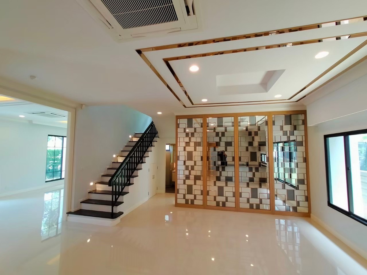 ขายบ้านแจ้งวัฒนะ เมืองทอง : ขายบ้านเดี่ยว บ้านใหม่ เศรษฐสิริ แจ้งวัฒนะ-ประชาชื่น 2 หลังมุม ทิศใต้