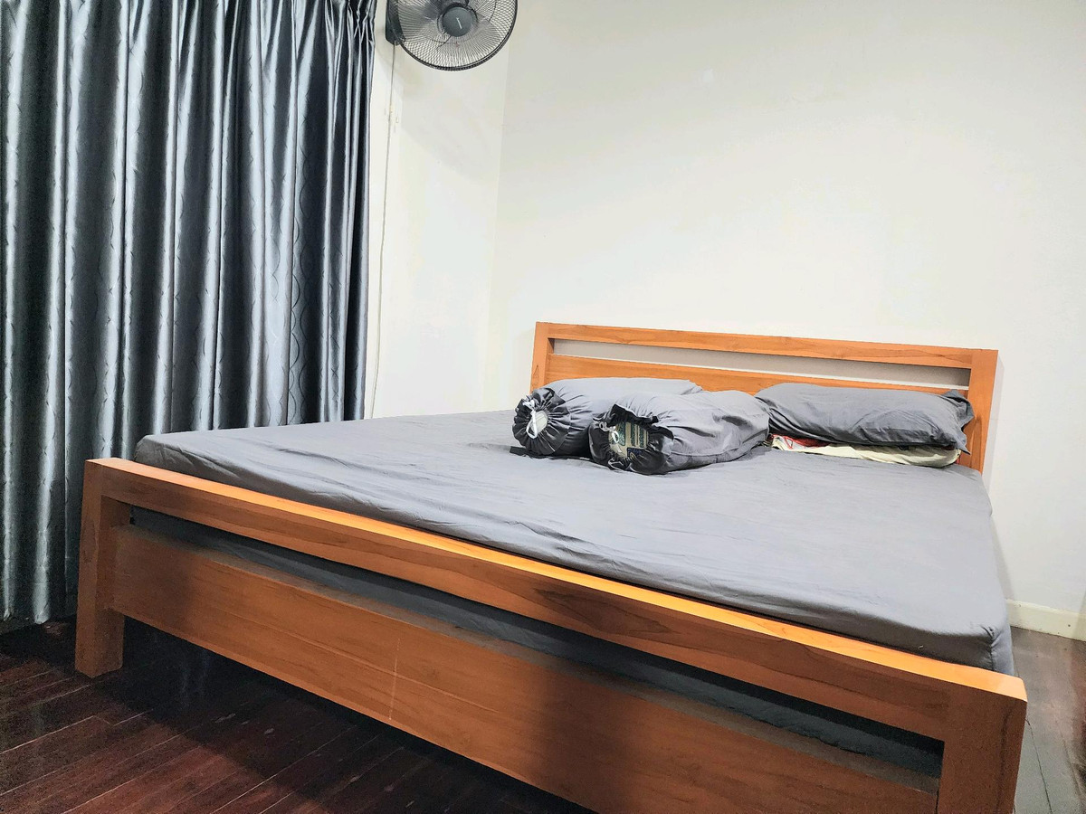 For SaleBang Sue, Wong Sawang, Tao Pun : Single-story house, Bang Sue location, near the market, near Yothinburana School.