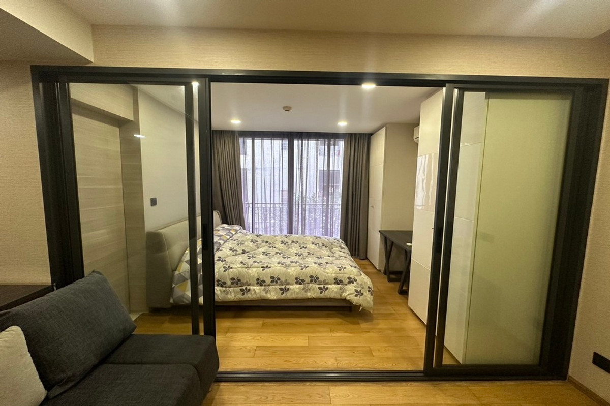 ให้เช่าคอนโดวิทยุ ชิดลม หลังสวน : 🔥 เช่าด่วน !! Klass Langsuan, 1 ห้องนอน, 1 ห้องน้ำ, มีอ่างอาบน้ำ, ทำเลดีในหลังสวน !!🔥Code C20251000023 แต่งครบ, พร้อมเข้าอยู่📣📣