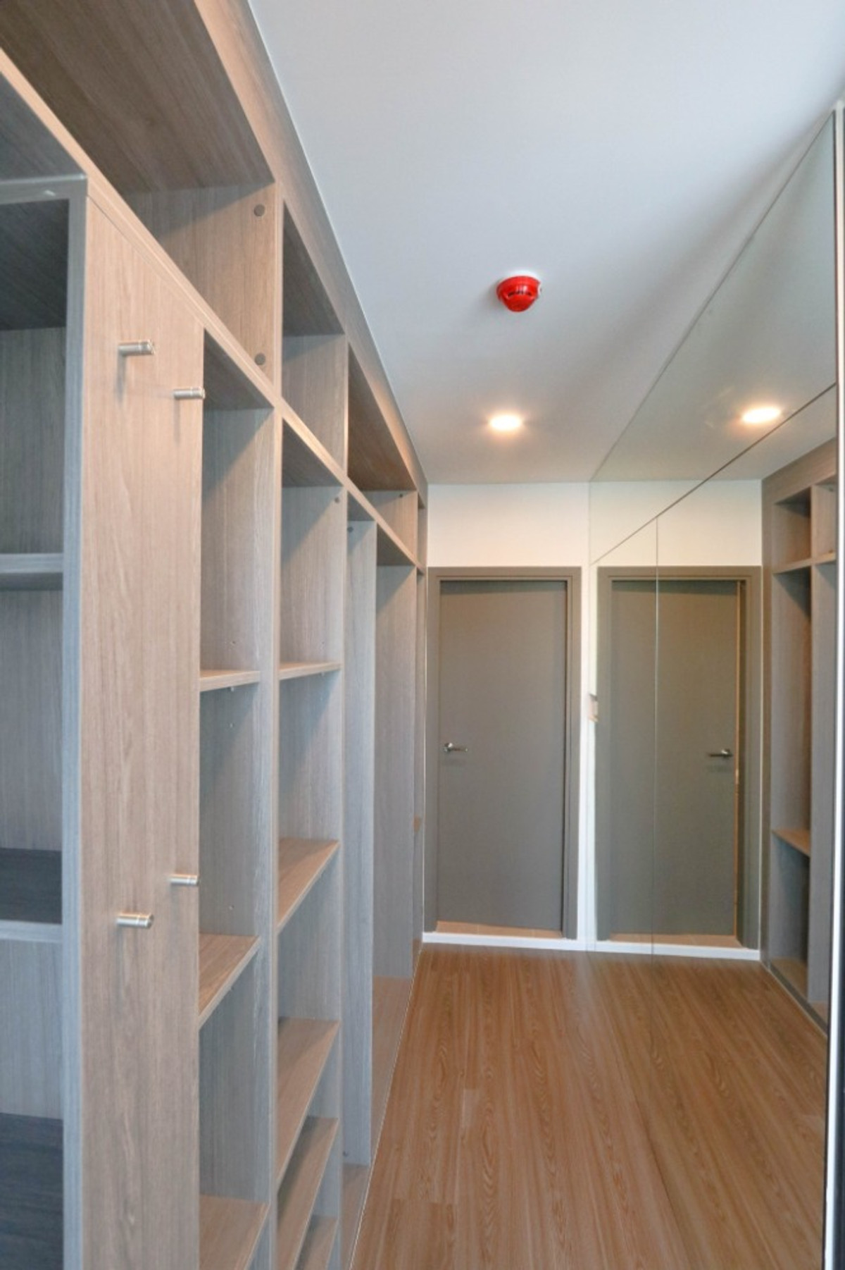 For SaleCondoRatchadapisek, Huaikwang, Suttisan : THE ORIGIN Ratchada - Ladprao / 1 Bedroom (SALE WITH TENANT), The Origin Ratchada - Ladprao / 1 Bedroom (Sale with Tenant) JSMN148