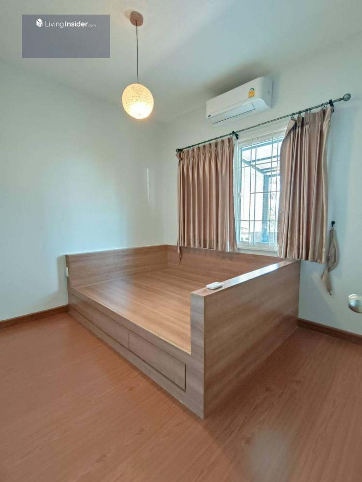 For RentTownhomeRathburana, Suksawat : 2-story townhome, corner room, beautifully decorated, for rent in Suksawat-Rat Burana area. Near Bang Pakok 1 Hospital, only 1.8 km.