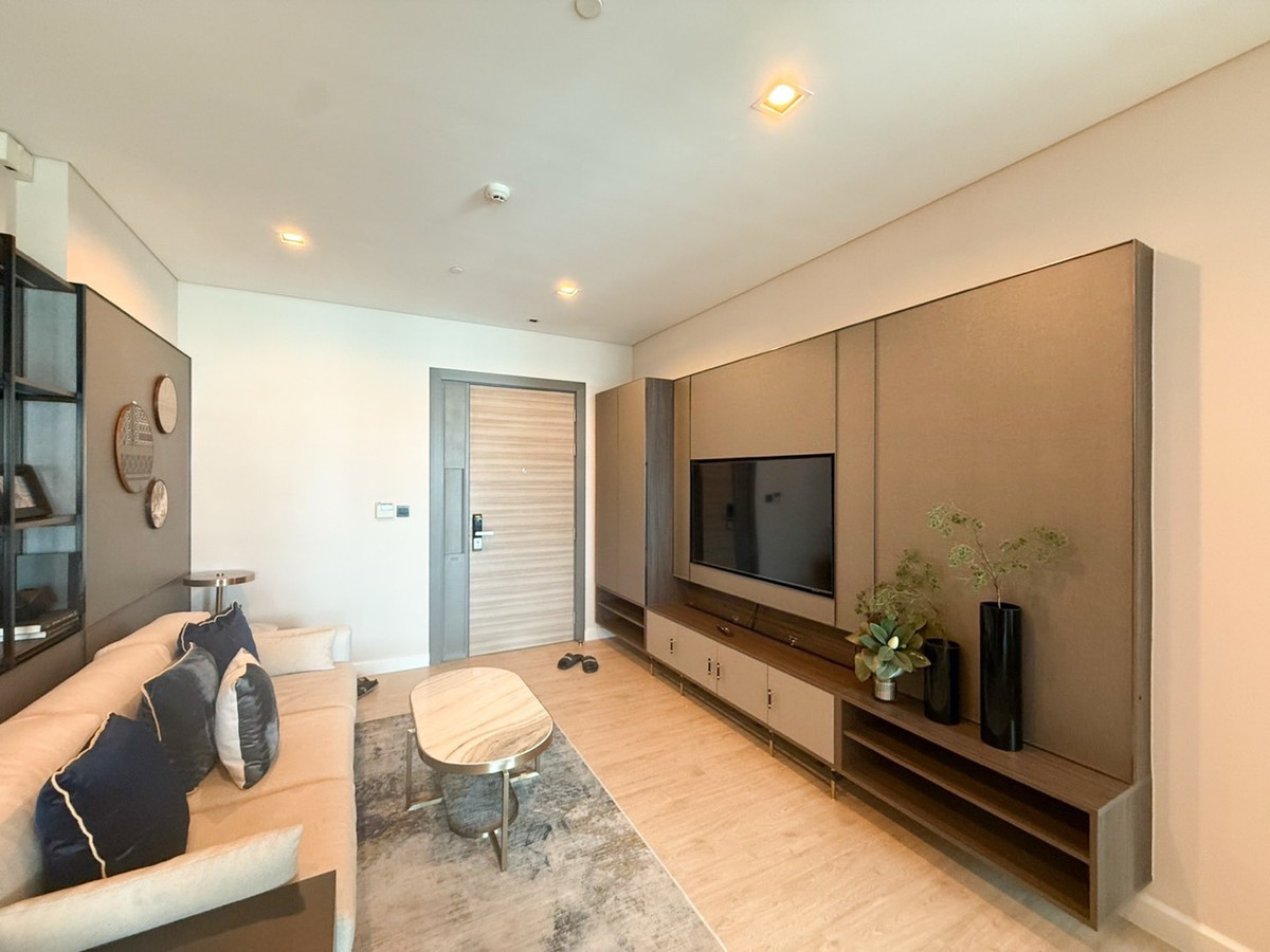 ขายคอนโดสาทร นราธิวาส : ราคาดีที่สุดในโครงการ For Sale🔥The Room เจริญกรุง 30 เฟอร์ครบ พร้อมอยู่ เพียง 7.99 ล้าน