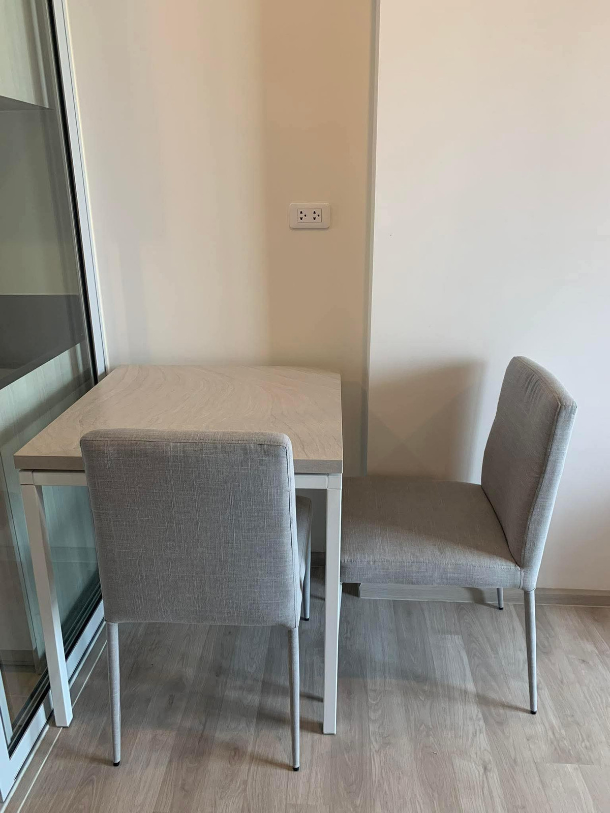 For RentCondoRamkhamhaeng, Hua Mak : New condo for rent, Niche Mono Ramkhamhaeng, next to MRT Ramkhamhaeng 34, near Ramkhamhaeng Hospital.