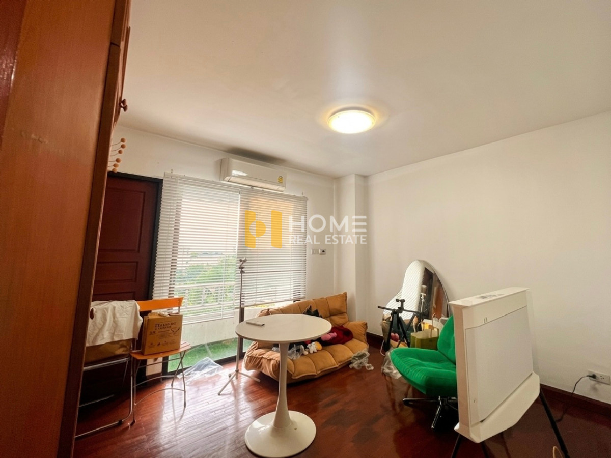 ขายอารีย์ อนุสาวรีย์ : 🔥 HOT DEAL อพาร์ตเมนต์ 5 ชั้น ใจกลางอารีย์ ห้องกว้างวิวดี / อพาร์ตเมนต์ 5 ชั้น ซอยอารีย์ 5 / 20 ห้องนอน (ขาย), Apartment Soi 5 floors Ari 5 / 20 Bedrooms (FOR SALE) BNS006