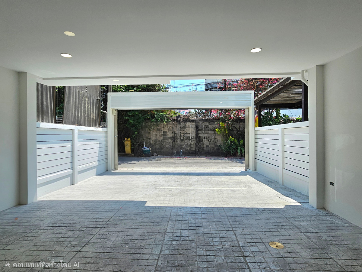 ขายทาวน์โฮมลาดพร้าว เซ็นทรัลลาดพร้าว : 🚩[ด่วน ! มีเพียงหลังเดียว] ทาวน์โฮม พหลโยธิน 23 รีโนเวทใหม่ ใกล้เซ็นทรัลลาดพร้าว และ BTS พหลฯ 24 ลดราคา 1 ล้านบาท พร้อมฟรีโอน นัดหมายเข้าชมโทร 095-424-3656 หรือแอด LINE จากเบอร์โทร