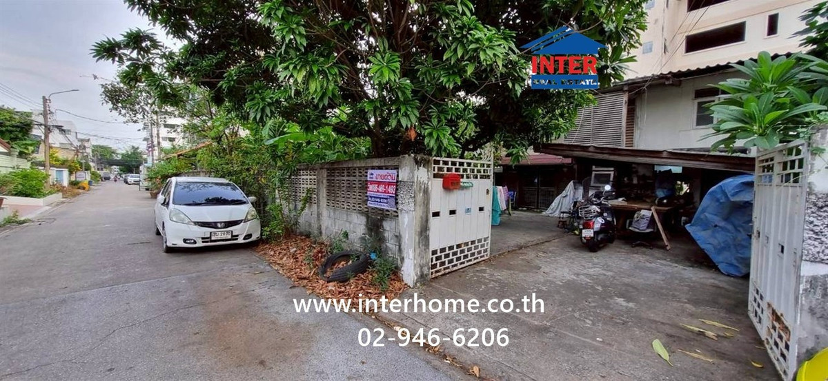 ขายที่ดินลาดพร้าว101 แฮปปี้แลนด์ : ที่ดิน + บ้าน 100 ตร.ว. ที่ดิน + บ้าน ซอยมหาดไทย ซอยลาดพร้าว120 ใกล้สนามกีฬาแห่งชาติ มหาวิทยาลัยรามคำแหง1 ซอยลาดพร้าว120 ถนนลาดพร้าว เขตบางกะปิ กรุงเทพมหานคร