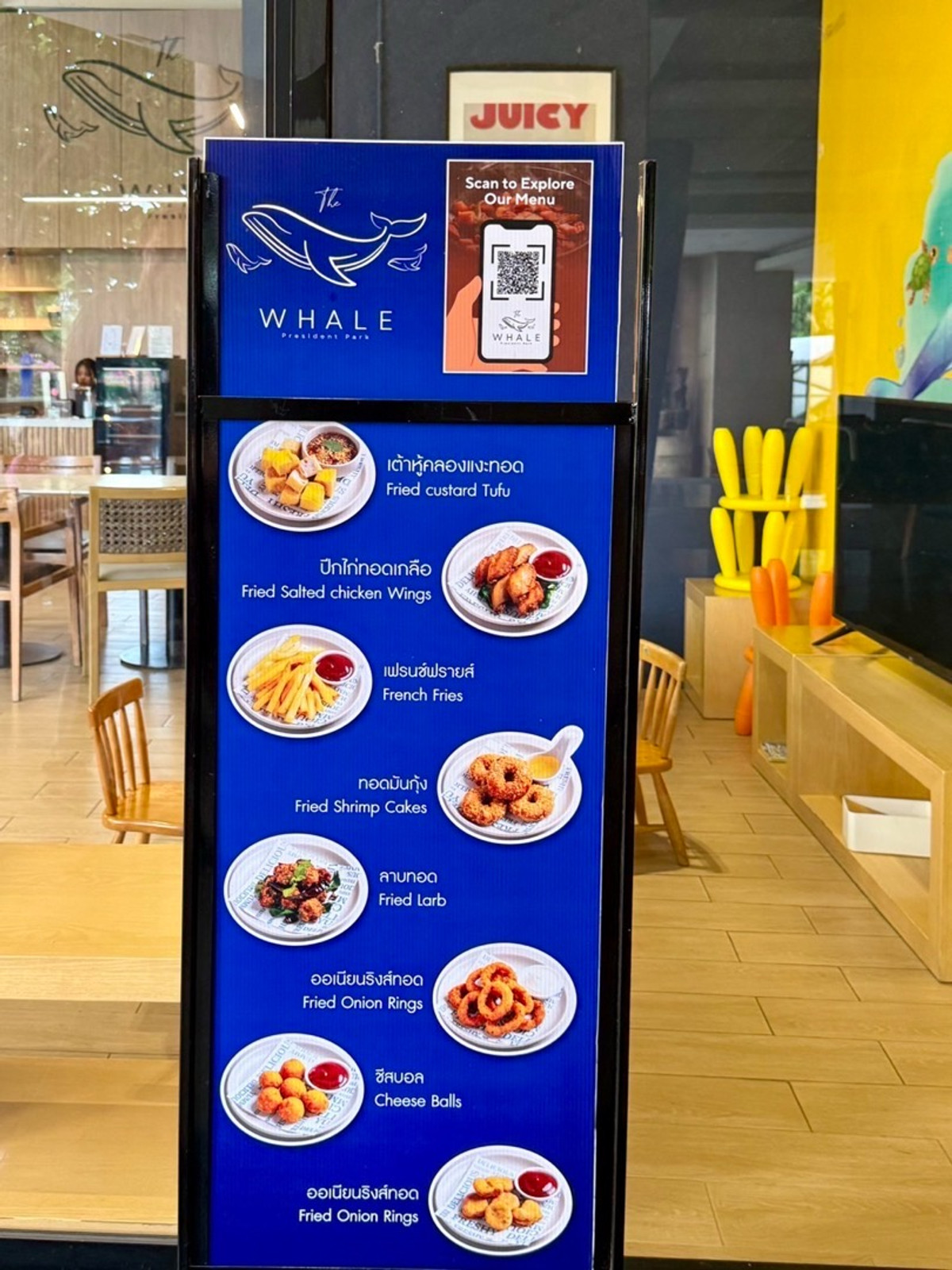 For RentCondoSukhumvit, Asoke, Thonglor : Newly Renovated/ Spacious 3 Bedrooms in Phrom pong ✨