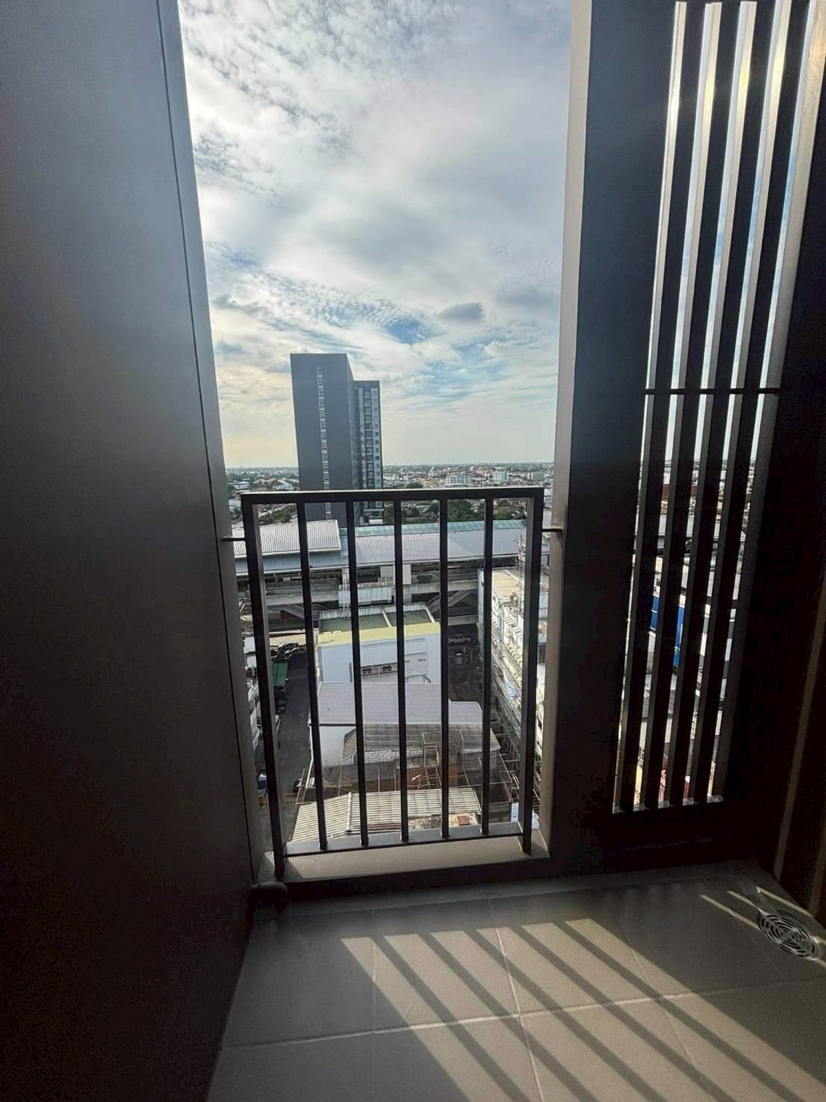 For RentCondoPinklao, Charansanitwong : #L278🎉 60569 Condo for rent NUE Noble Faichai - Wang Lang (รหัสเดิมS3062) 